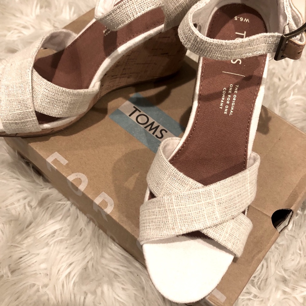 🆕{TOMS} Women's Sienna Espadrille Wedge Sandal